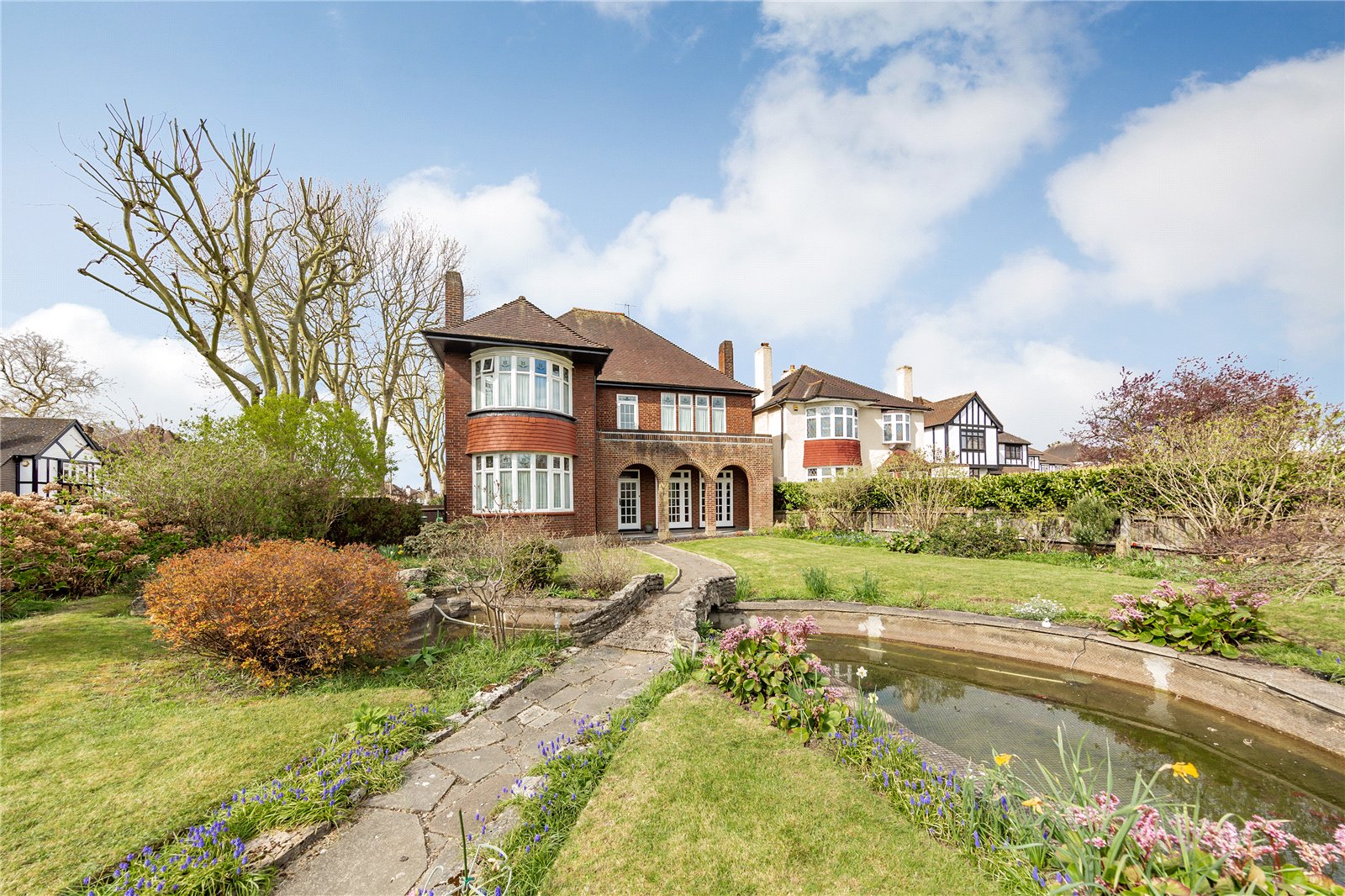 4 bedroom house for sale in Corbets Tey Road, Upminster, RM14 Balgores