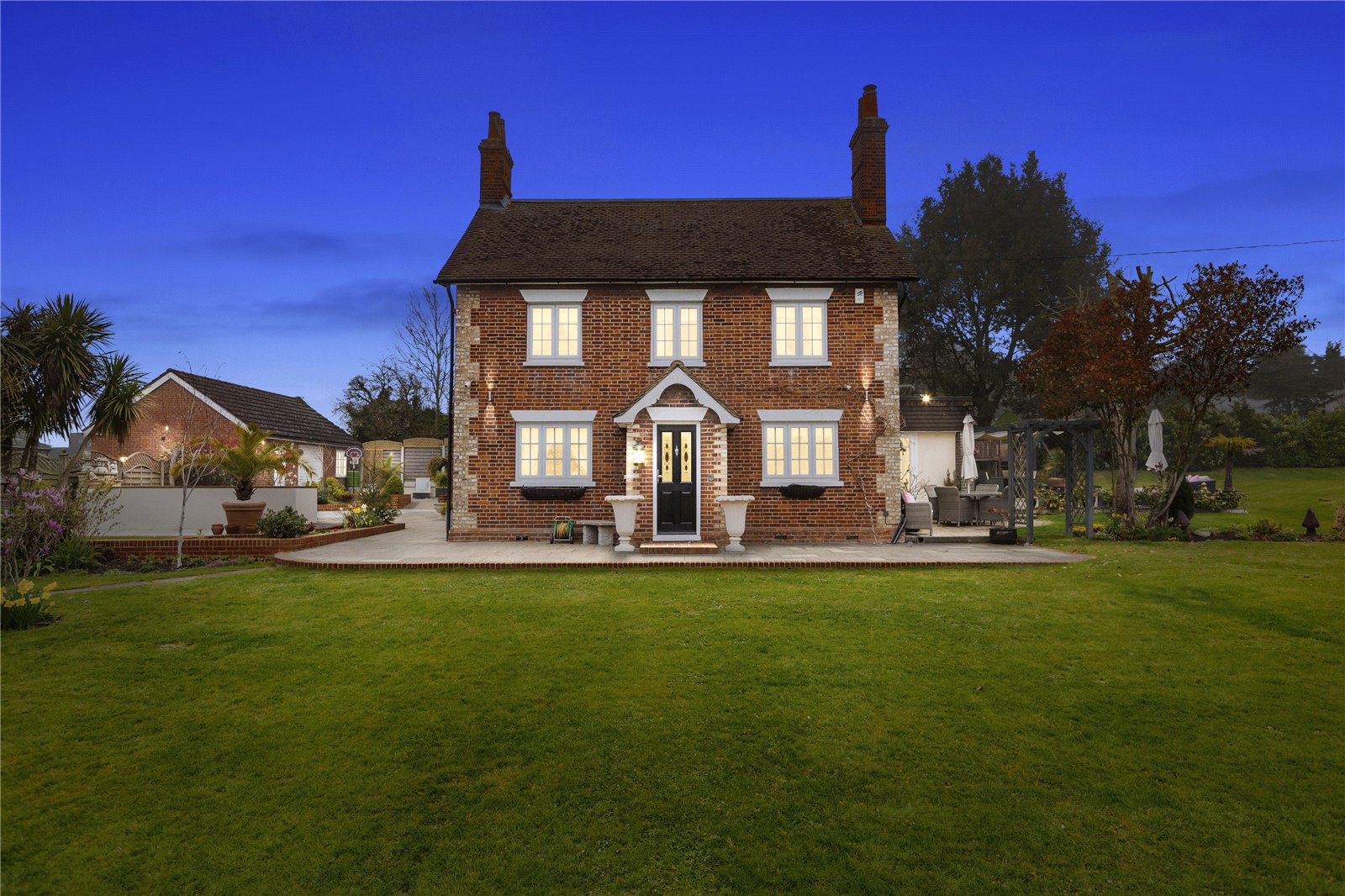 5 bedroom house for sale in Runwell Road, Runwell, Wickford, Essex