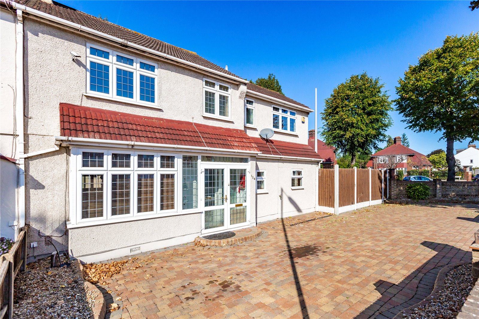 4 bedroom house for sale in Station Lane, Hornchurch, RM12 Balgores