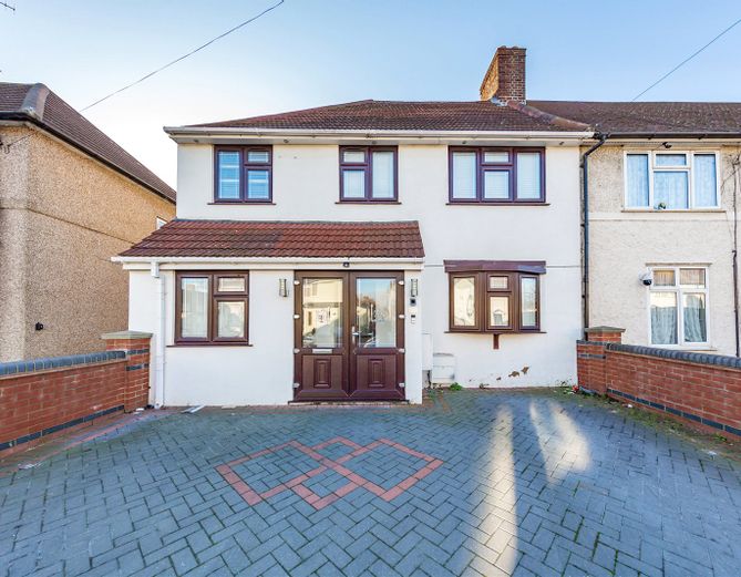 Properties for sale in Dagenham Balgores