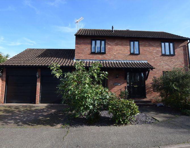 Houses for sale in South Woodham Ferrers Balgores